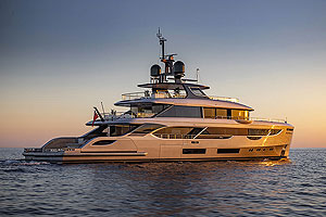 Райские Гавайи: Benetti Oasis 40M Kahala