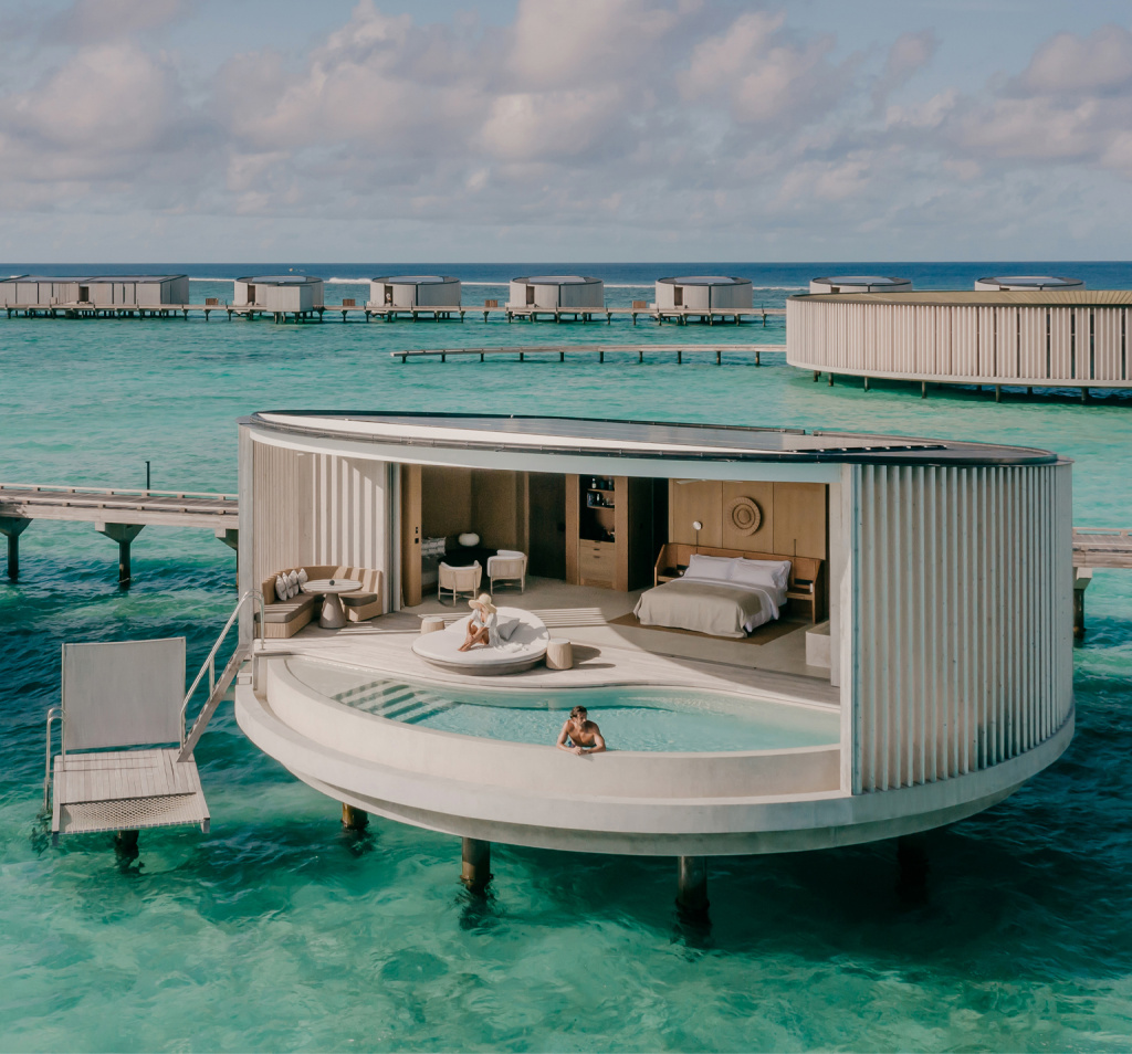 The-Ritz-Carlton-Maldives,-Fari-Islands---Lagoon-Pool-Villa.jpg_1536x1432px.jpg