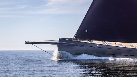 Baltic Yachts провела рефит самой большой карбоновой яхты в мире